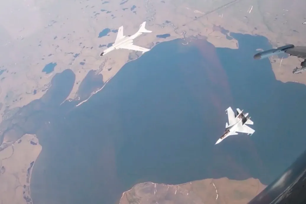 Orosz és kínai bombázók járőröztek együtt Alaszka határában