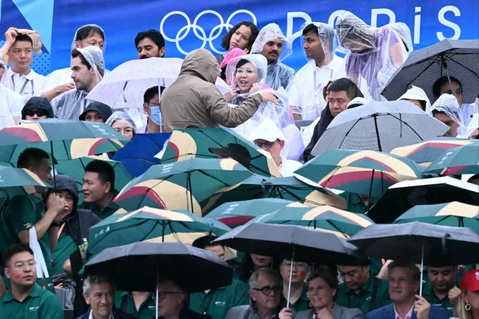 Tíznapnyi eső áztathatta el a párizsi olimpia nyitóünnepségét