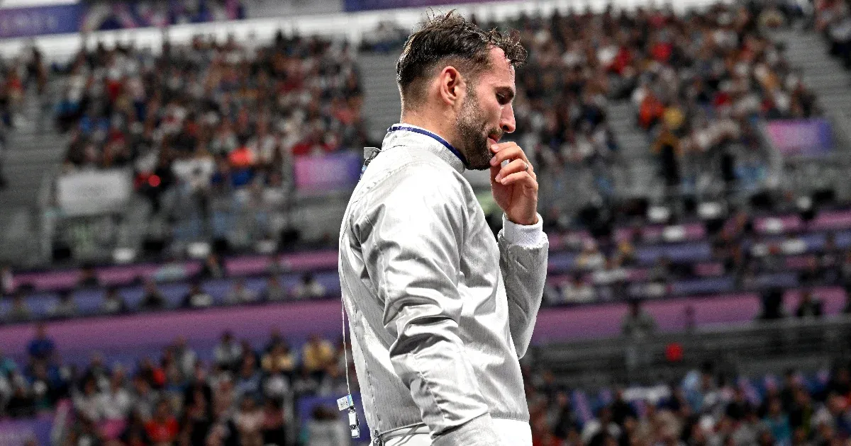 Az olimpiai címvédő Szilágyi Áron első meccsén kikapott kardvívásban és kiesett