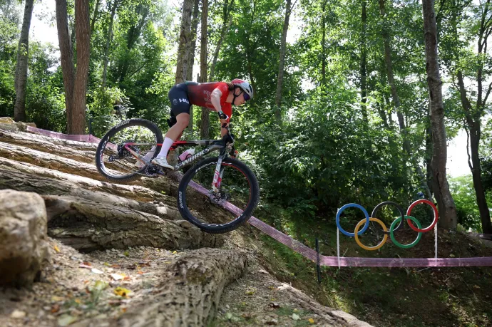 A hegyikerékpáros Vas Blanka nagyot küzdve 10. az olimpián