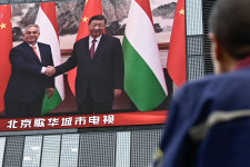 Egyiptom, Pakisztán és Argentína útjára lépett a magyar kormány a kínai hitelfelvétellel