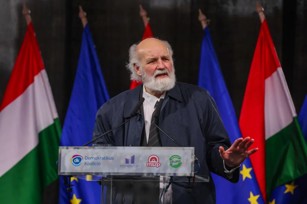 Donáth László tiszteletére félmillió forinttal támogatja Iványi Gáboréket a Momentum