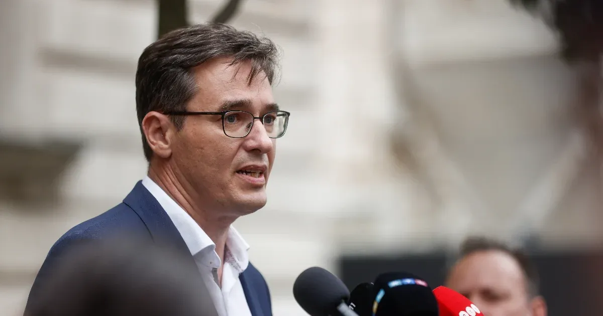 Azt kérik Karácsonytól, hogy a fővárosi közszolgáltató cégek dolgozói is kapjanak jutalmat