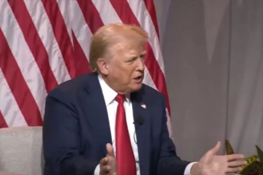 „Nem tudtam, hogy fekete” – mondja Donald Trump Kamala Harrisről