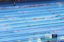 Katie Ledecky akkora előnnyel nyerte az 1500 gyors döntőjét, hogy az NBC-nek új kameraállást kellett találnia, hogy megmutassa