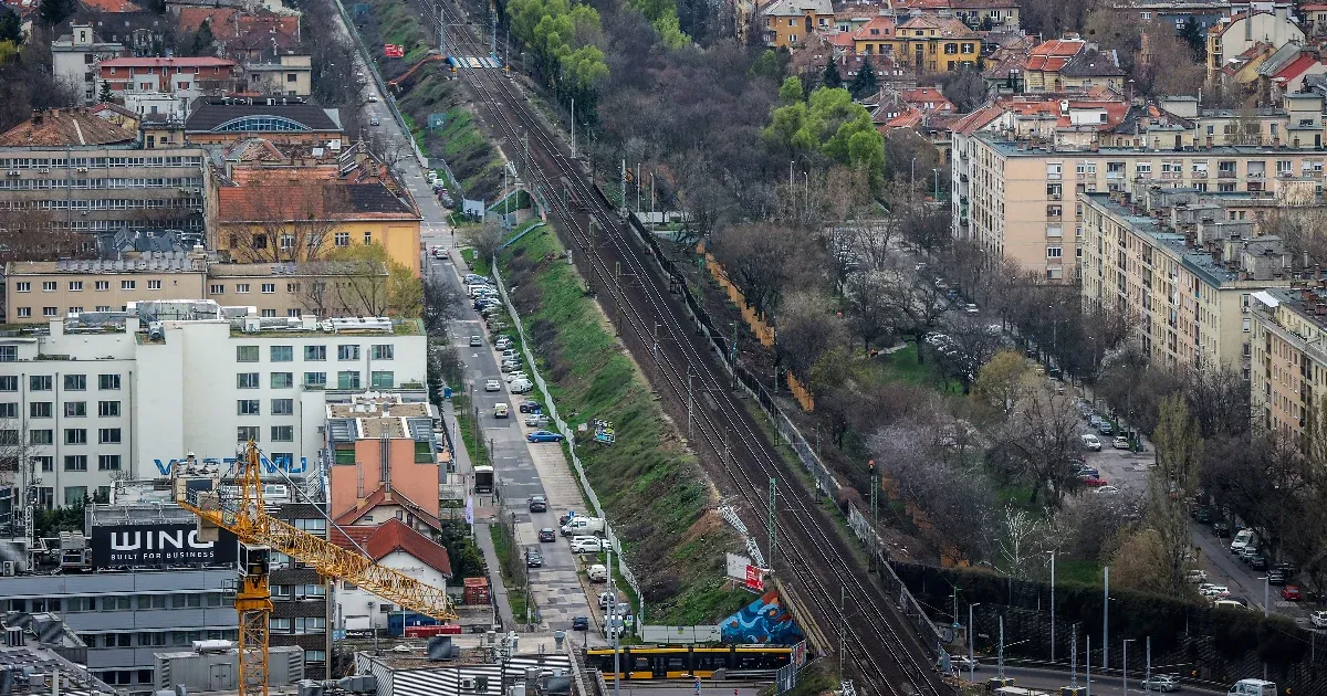 Nekiment Lázár János Mészáros Lőrinc egyik legfontosabb cégének