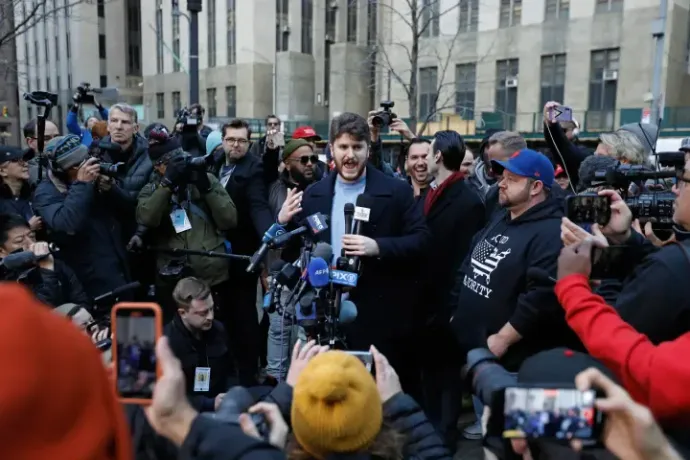 Gavin Wax, President of the New York Young Republicans Club, speaking during a rally in support of former US President Donald Trump outside the New York Court of Criminal Appeals on 20 March 2023 – Photo by Peter Foley / EPA / MTI