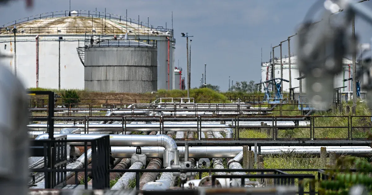 Lukoil-ügy: Ukrajna hergel, Magyarország hergelődik, Oroszország röhög