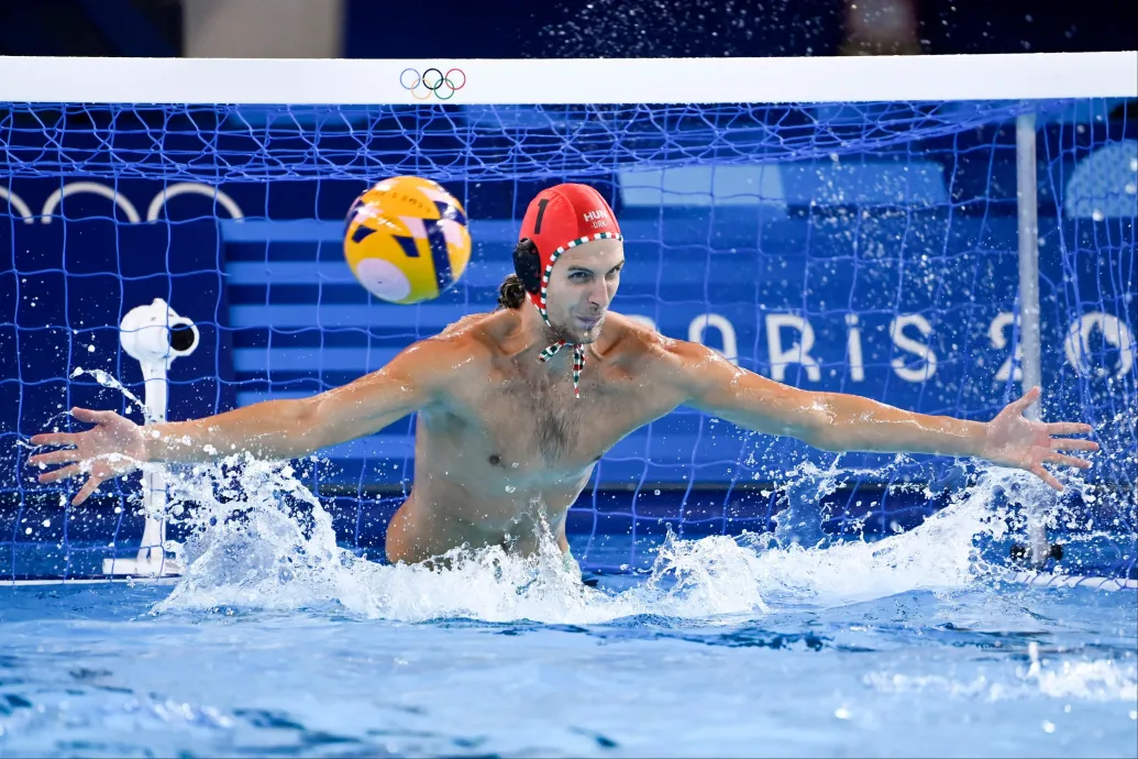 Fontos meccs jön a szerbek ellen férfi pólósainknak, éremfutamba juthat a vitorlázó Vadnai Jonatán – a magyarok hétfői programja