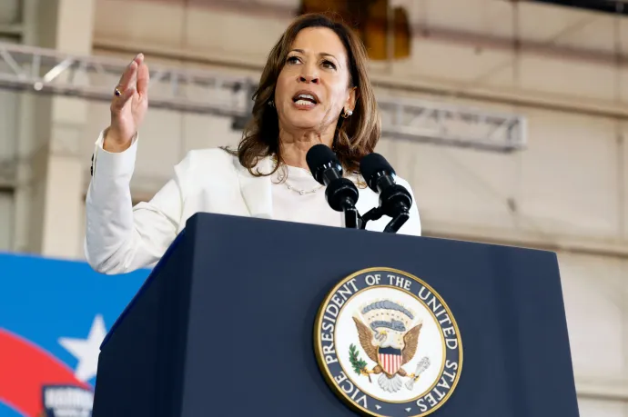 Palesztinpárti ellentüntetőkre kiabált Kamala Harris Detroitban