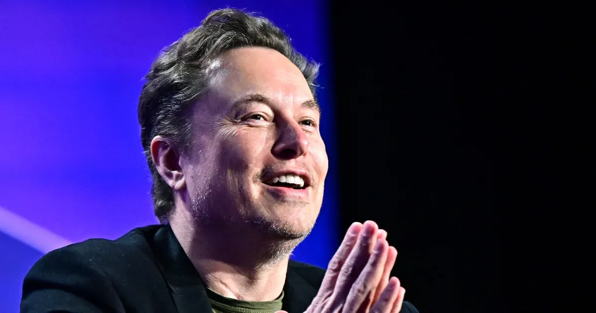 Elon Musk spread a hoax that the British Prime Minister would send far-right British protesters to a detention camp in the Falklands.