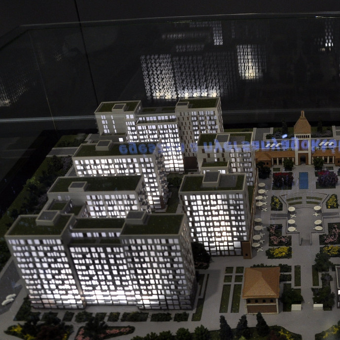 Négyezer lakó 12-13 szintes budapesti tornyokban, de még ez is csak bemelegítés a rozsdaövezeti programban