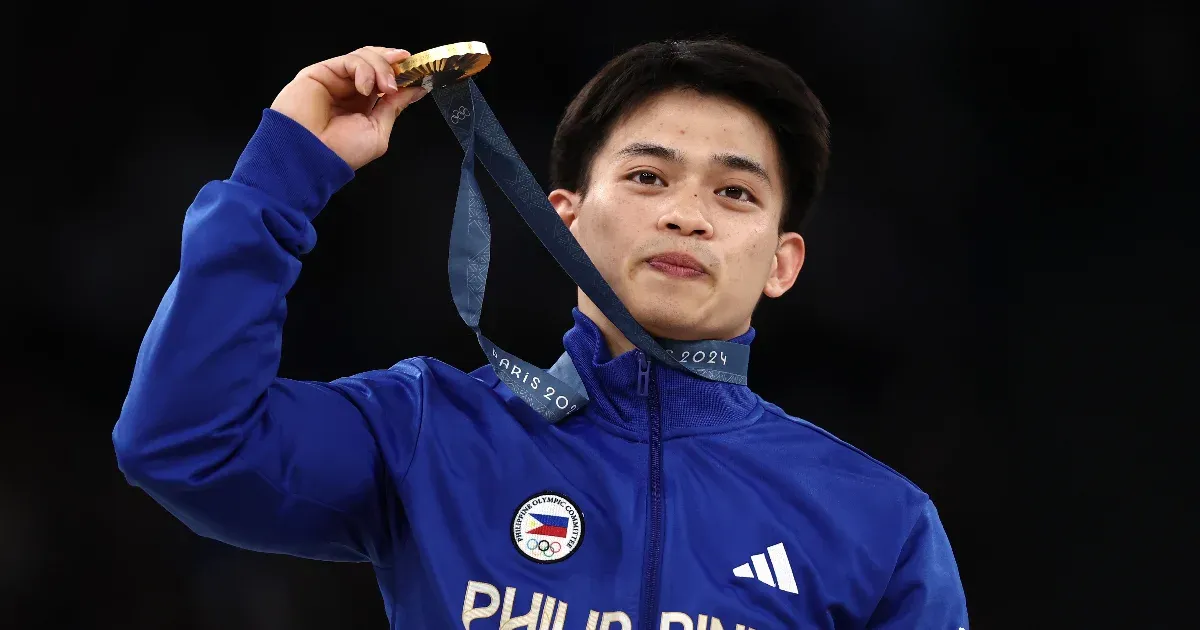 A Fülöp-szigetek kétszeres olimpiai bajnok tornászának már soha életében nem kell végbéltükrözésért fizetnie