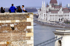 Közép-európai rekorder lett Budapest, de már láthatáron az Airbnb-szigorítás