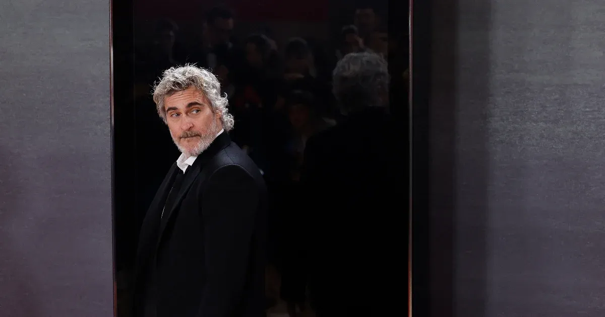 Joaquin Phoenix mindenkit benne hagyott a slamasztikában