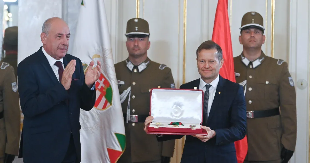 A legmagasabb állami kitüntetést is megkapta a Nobel-díjas Krausz Ferenc