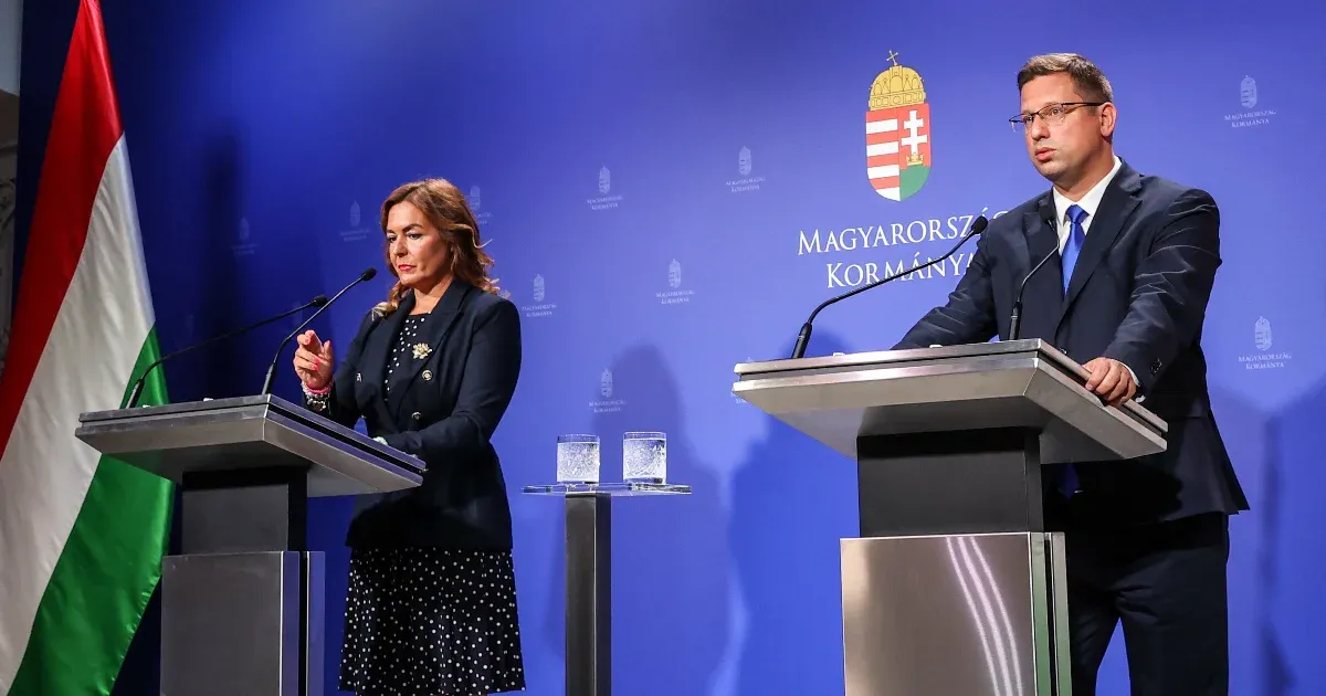 Kormányszóvivő: Az nem penész volt a kórház konyhájában, csak zsírra szállt por
