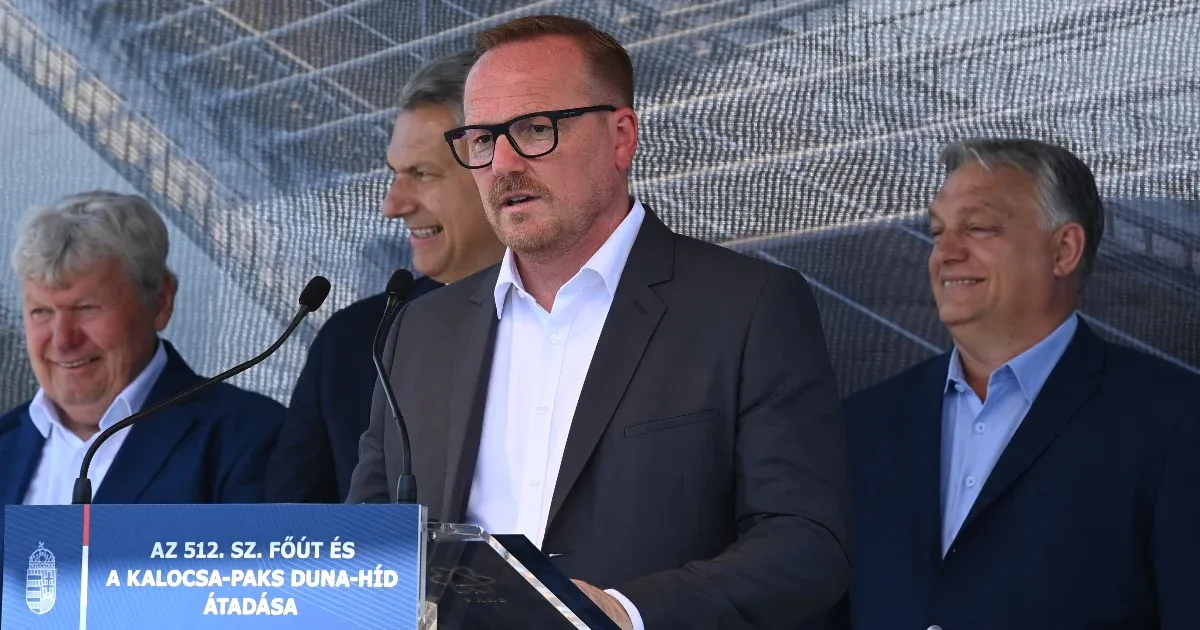 Szó nélkül lecsapott a kormány Paksra, aztán kitalálta, hogy mégis megbeszélné velük a dolgokat