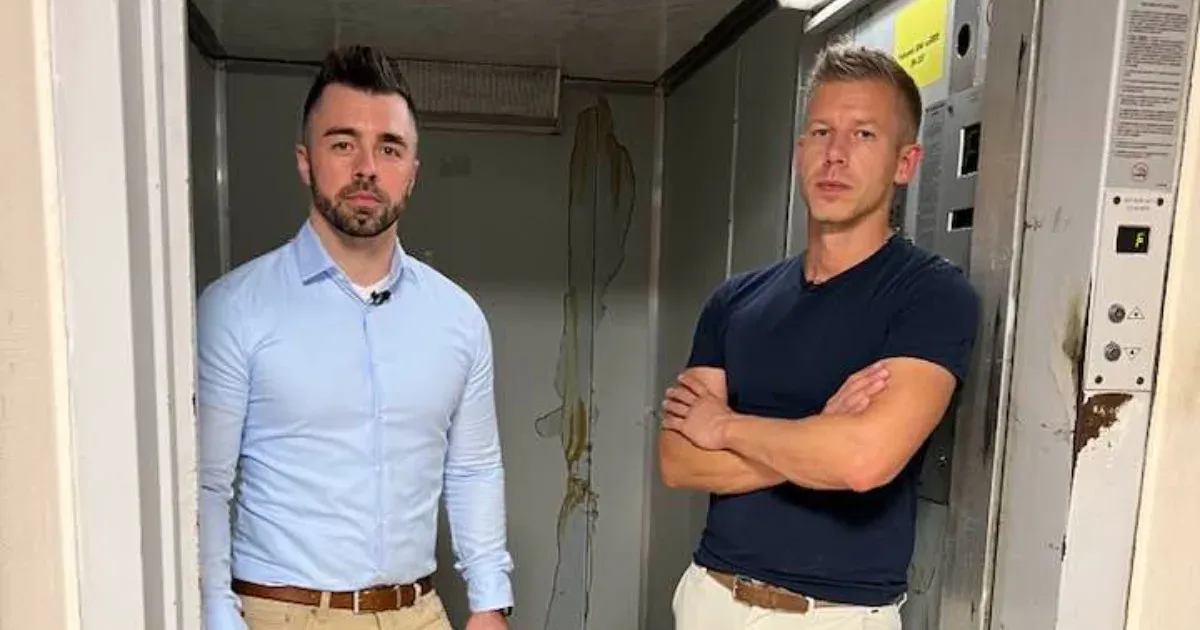 Magyar Péter beszorult a liftbe a szolnoki kórházban, ahol átható vizeletszag volt