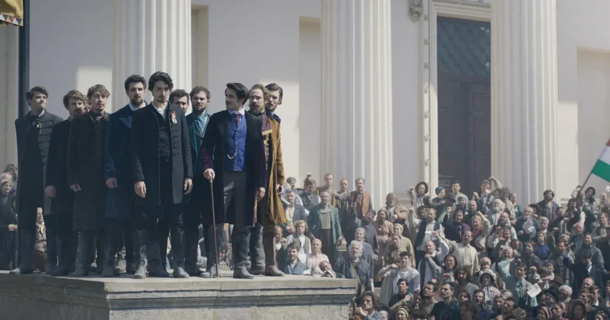 Még a Tényekre is kétszer annyian voltak kíváncsiak augusztus 20-án, mint Rákay Philip Petőfi-filmjére