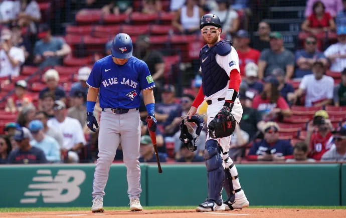 Danny Jansen (jobbra) a történelmi meccsen, már a Boston Red Sox mezében – Fotó: David Butler II / USA TODAY Sports / Reuters