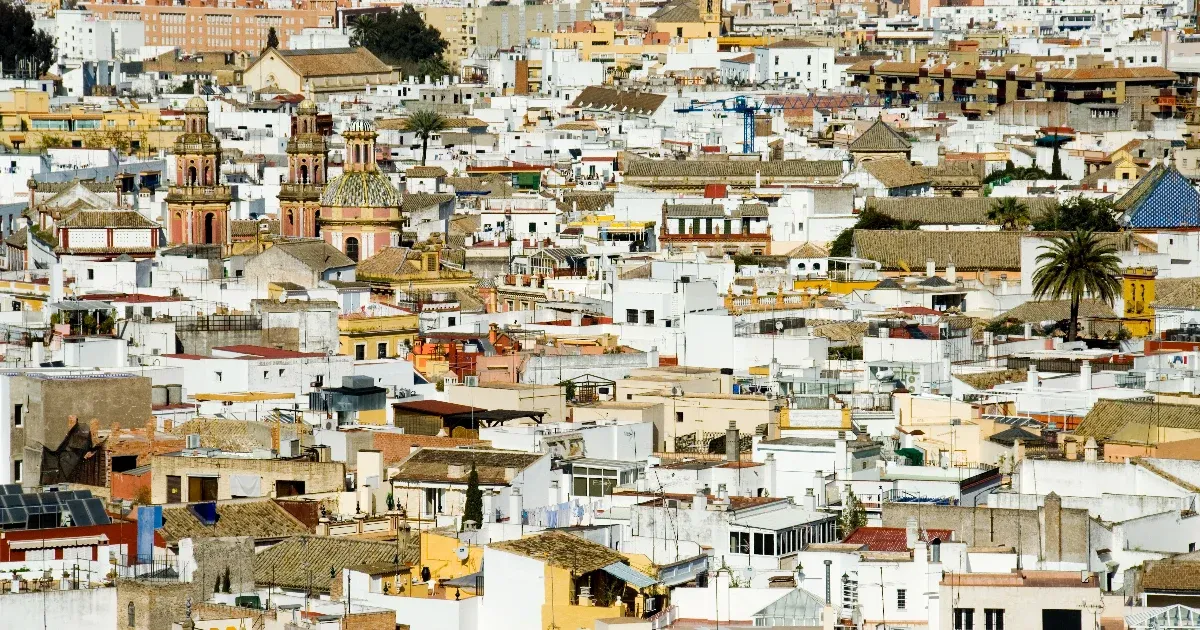 In Seville, apartments illegally connected to the water network can be disconnected.