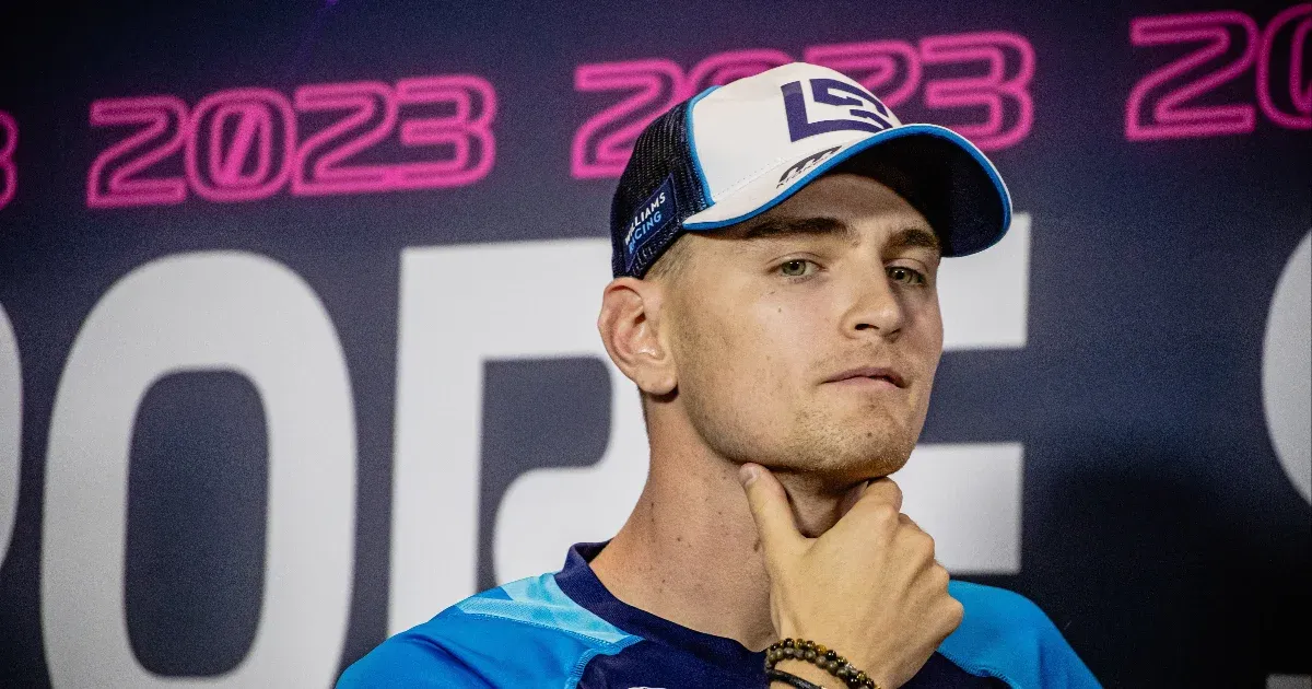 Az autóját több versenyen is odacsapó Logan Sargeant-t szezon közben cserélte le a Williams