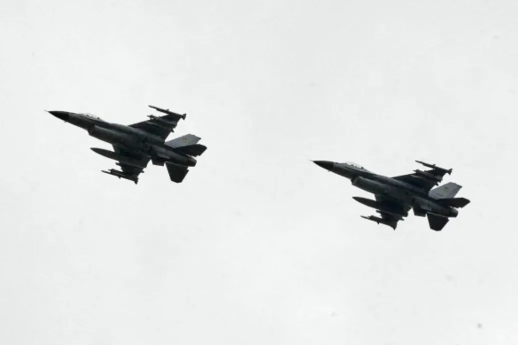 Lezuhant egy F-16-os, odaveszett Ukrajana egyik legjobb vadászpilótája