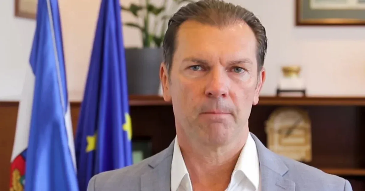 A DK nem jelöl főpolgármester-helyettest