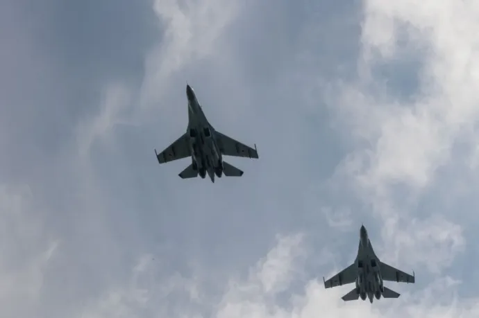 Zelenszkij menesztette a légierő parancsnokát az F-16-os lezuhanása után