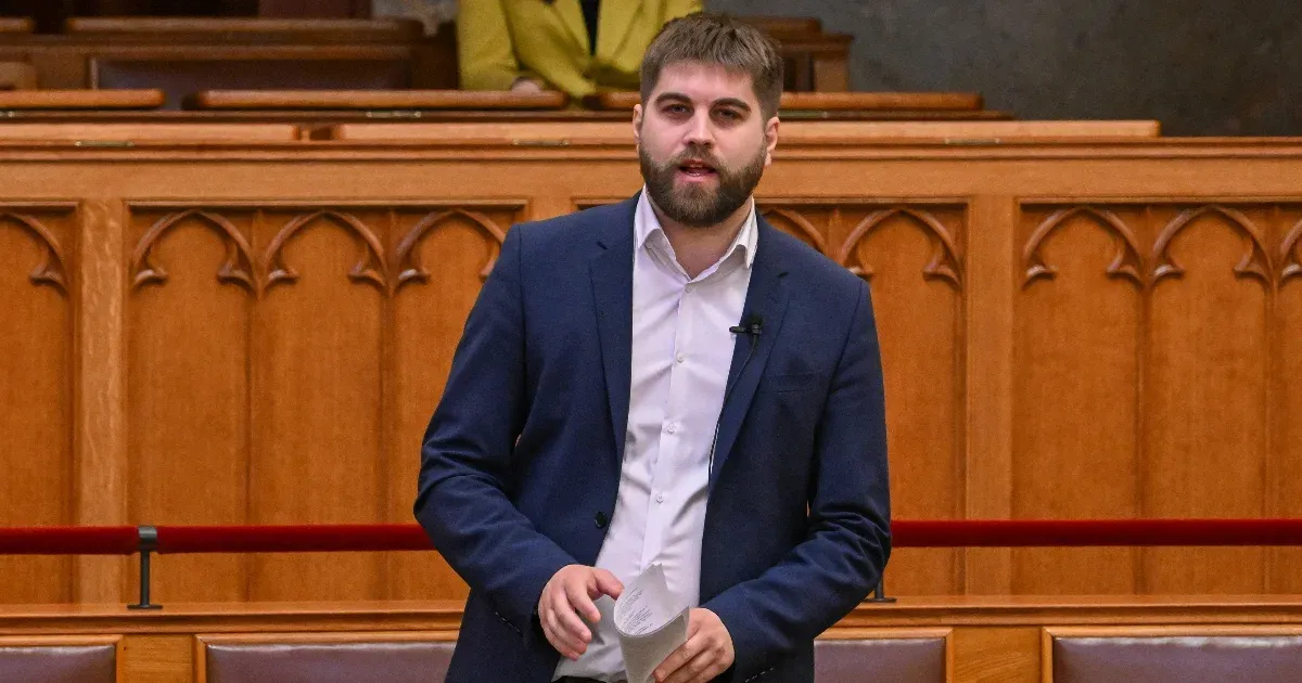 Momentum: Több mint ezer iskolában ötévesnél régebbi számítógépeket használnak a diákok
