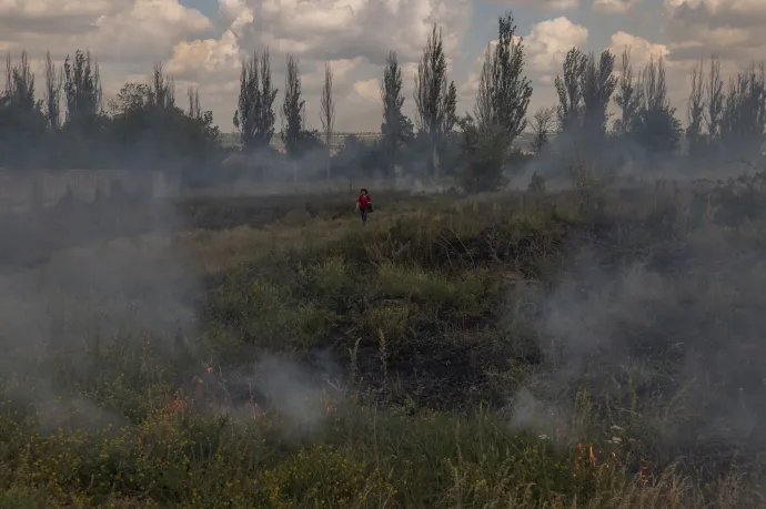 Magukat megadó ukrán katonákat végeznek ki oroszok egy előkerült felvételen
