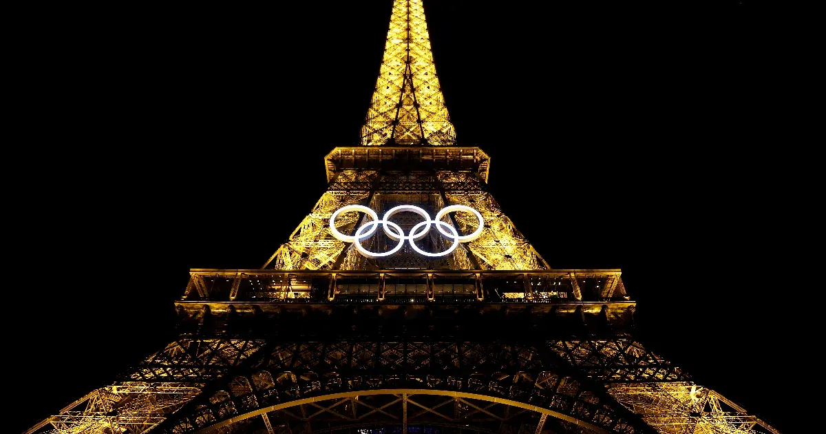 Az Eiffel-örökösök nem akarják, hogy ott maradjon az olimpiai öt karika az Eiffel-tornyon