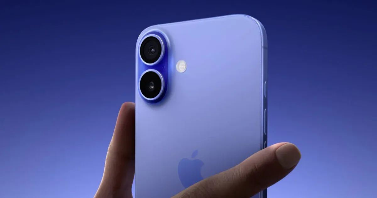Apró újításokat és mesterséges intelligenciát kapott az iPhone 16, és kivételesen nálunk sem lett drágább