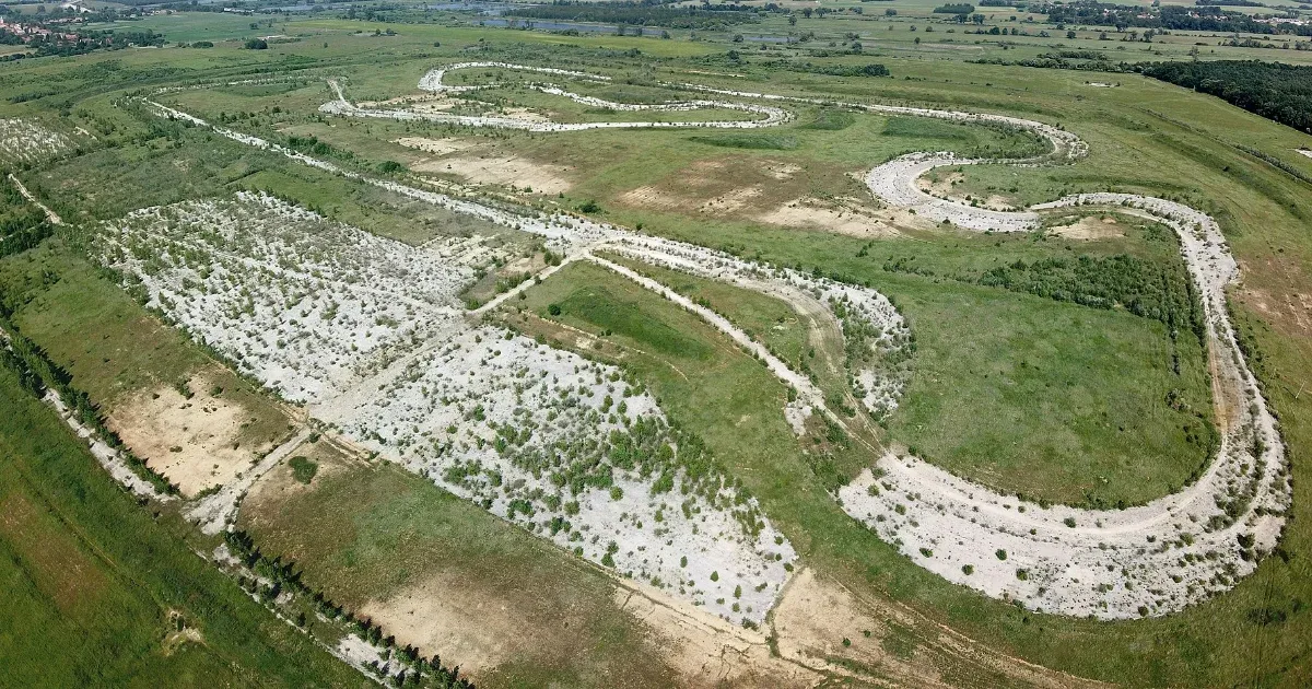 Közel hétszázmillió forintért adták el a Balatonringet, spanyol kézben maradt a soha meg nem épült versenypálya