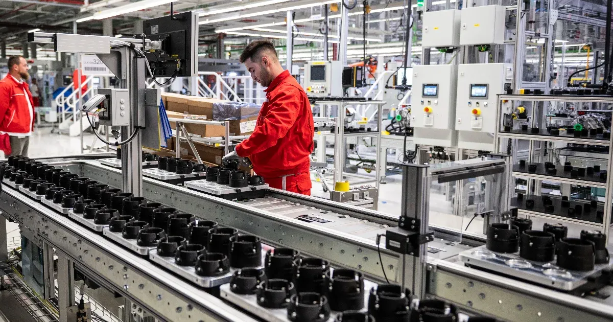 Bizalmi értekezletet hívott össze a győri Audi igazgatósága a szakszervezettel