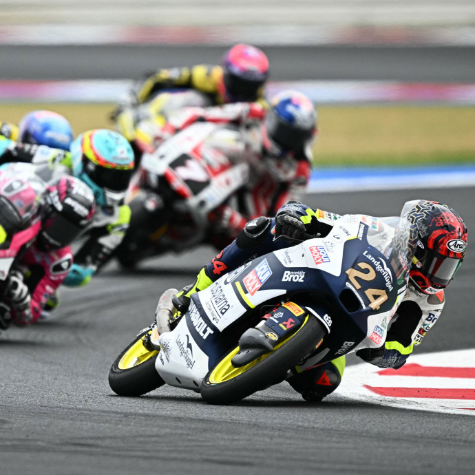 A Balatonnál lehet a magyar MotoGP-futam, az állam ötmilliárd forintja füstölt el