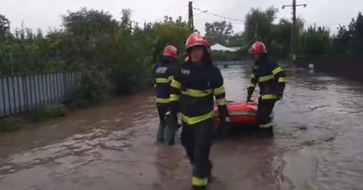 Négy ember meghalt, több százat pedig evakuáltak Romániában az áradások miatt