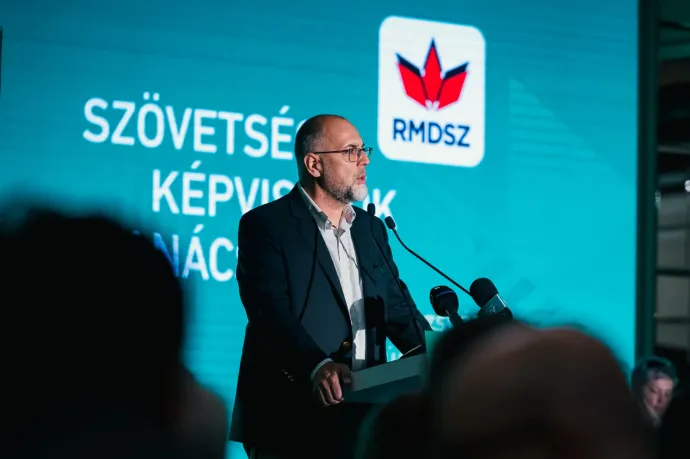 Kelemen szerint Orbán bátor, van víziója, de a politikai modellje Romániában nem alkalmazható