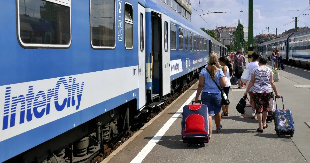 A kanizsai Tópart IC-t is ugyanolyan csavartörés térítette le a sínről, mint ami miatt a Keletiben is kisiklott egy vonat