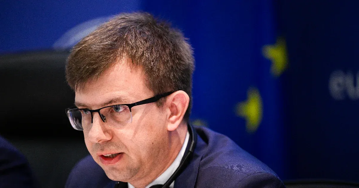 A kormány megtette az első lépést a büntetés óta, hogy megfeleljen az uniós bíróság menekültügyi ítéletének