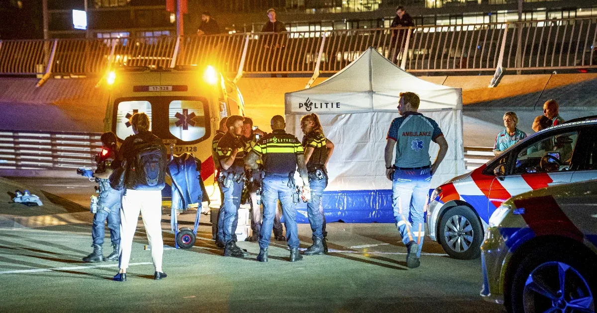Egy embert megölt, egyet pedig súlyosan megsebesített egy késelő Rotterdamban