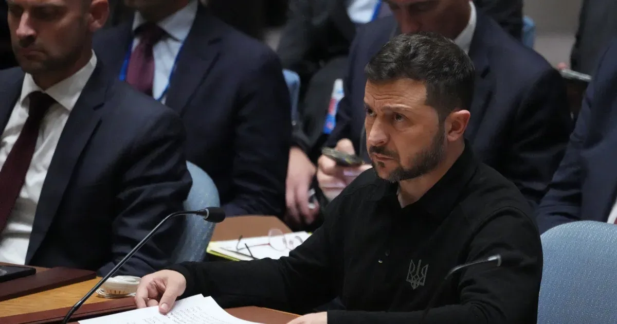 Zelenszkij: Putyin annyi nemzetközi szabályt sértett meg, hogy nem fog önmagától leállni