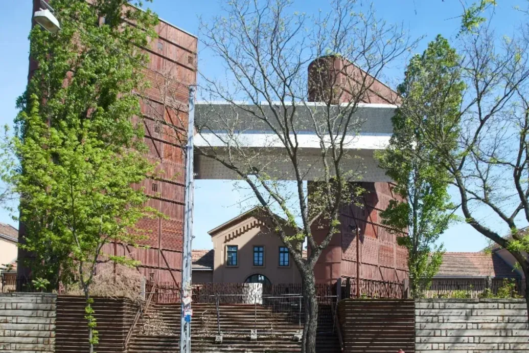 A kormány teljesen kizárta Köves Slomóékat a Sorsok Háza projektből