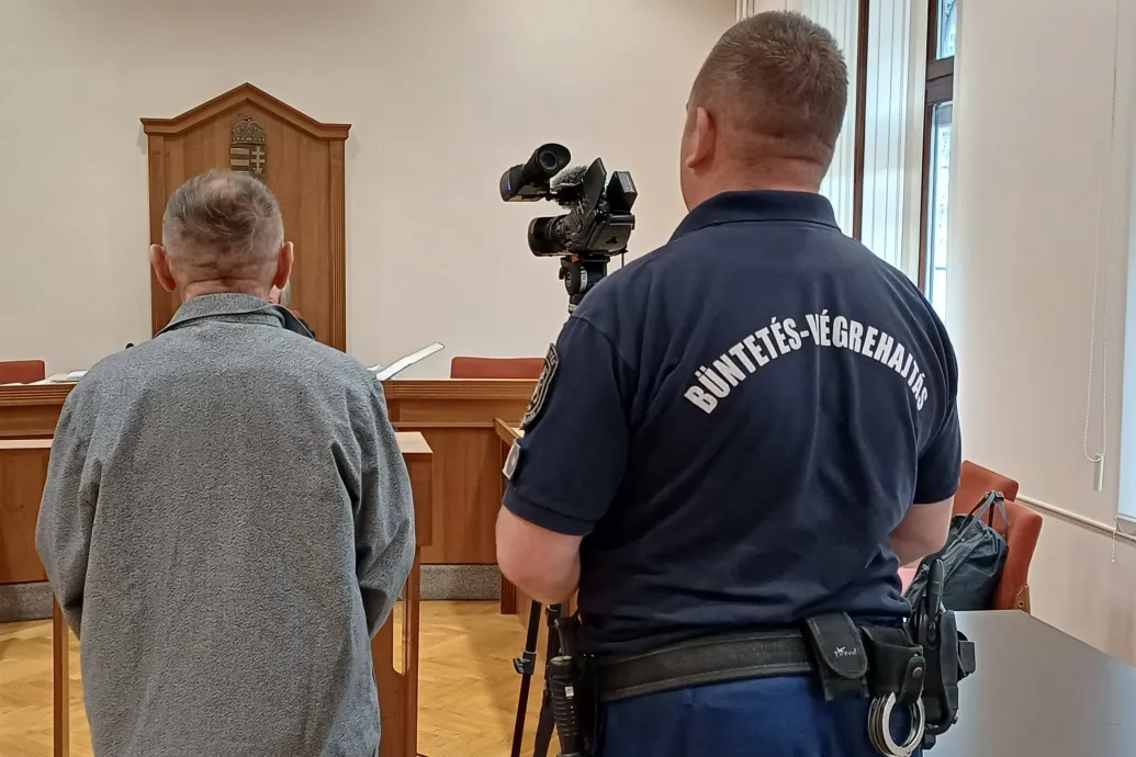 A sodrófás támadást elismeri a férfi, de azt a DNS-nyom dacára sem, hogy mindezt a macskaeledelért tette