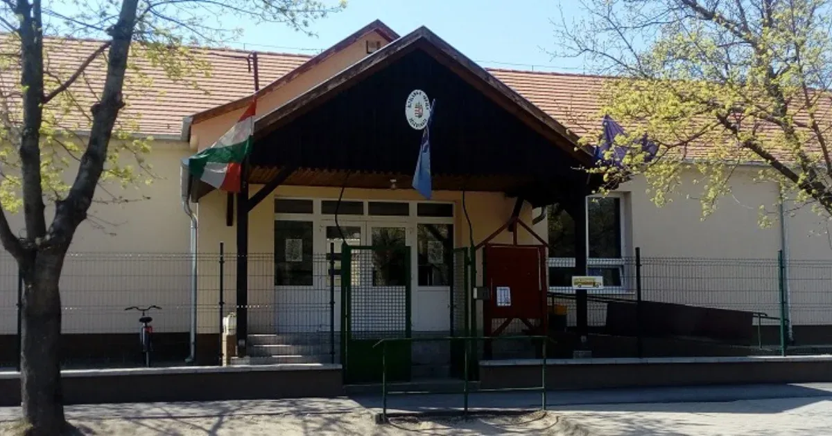 A Belügyminisztérium szerint az önkormányzat miatt szűnik meg az iskolabusz Délegyházán
