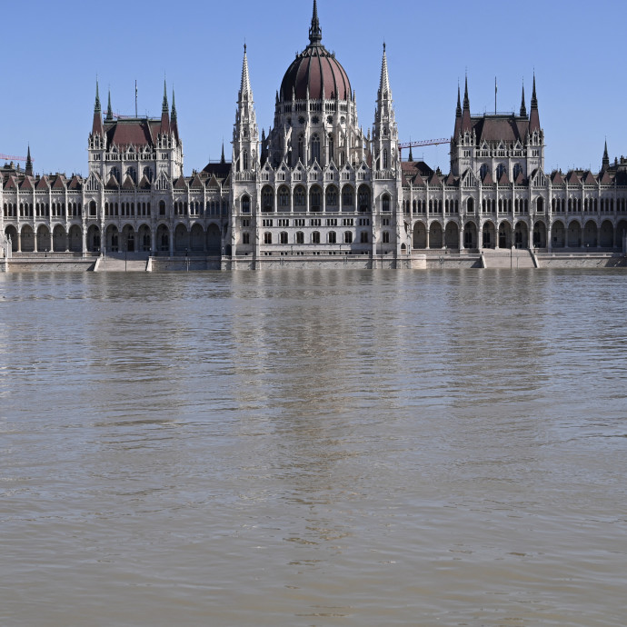 Patrióta cselekedet áltudományt terjeszteni?