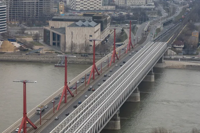 Megdőlt a hajnali melegrekord Budapesten, aztán megjött a hidegfront