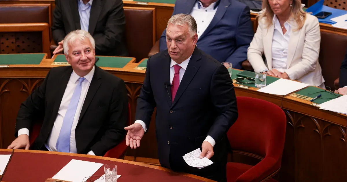 Orbán Viktor szerint az ország pénzügyi helyzete mérsékelten stabil, a megszorítás szocialista műfaj