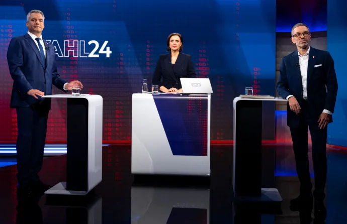 Nehammer és Kickl az ORF választási vitáján a csatorna stúdiójában 2024. szeptember 26-án – Fotó: Joe Klamar / AFP